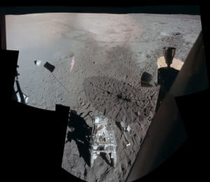 Лунный «транспортер» возле «Антареса»
