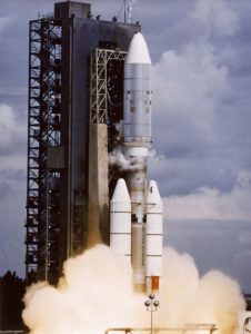 Старт РН «Титан-III E» с КА «Вояджер-2»