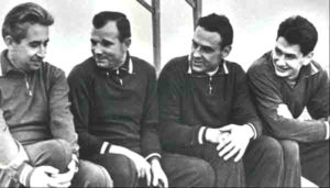 Слева направо: К. П. Феоктистов, Ю. А. Гагарин, В. М. Комаров, Б. Б. Егоров