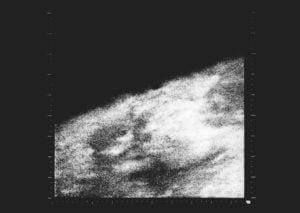 Первая фотография Марса, выполненная космическим аппаратом