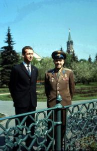 Экипаж «Союза-9»: Виталий Севастьянов (слева) и Андриян Николаев